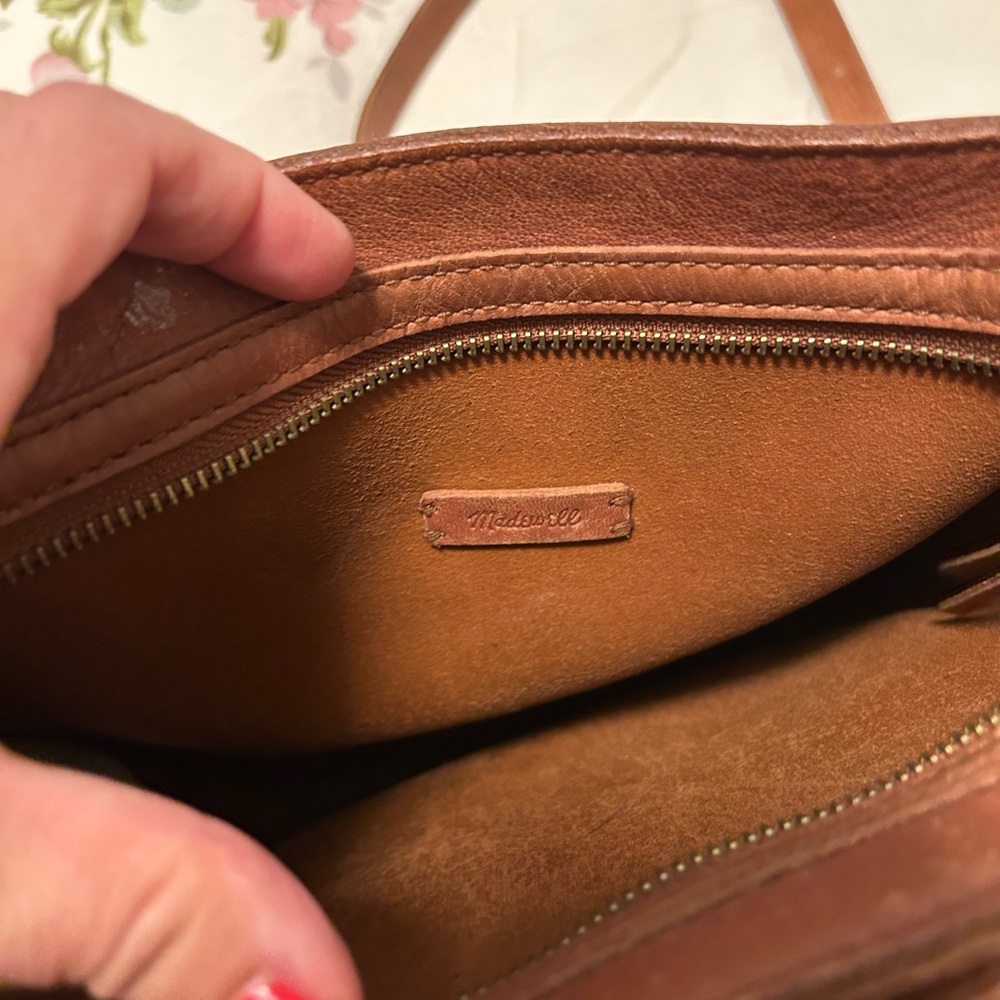 Madewell The Transport Saddle Bag - Picture 7 of 7